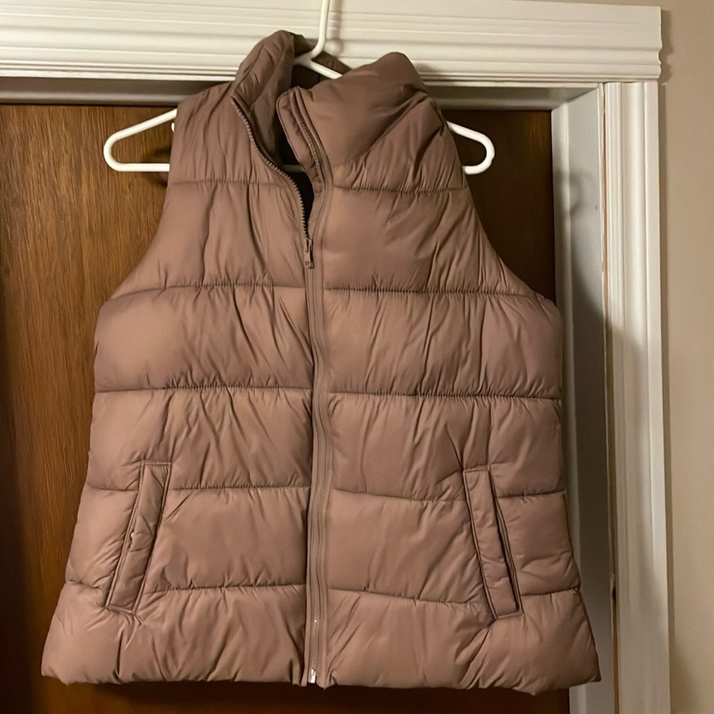Puffer vest